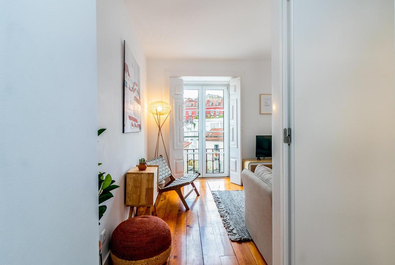 Gonzalos'S Guest Apartments - Alfama Terrace Lisbon Bagian luar foto