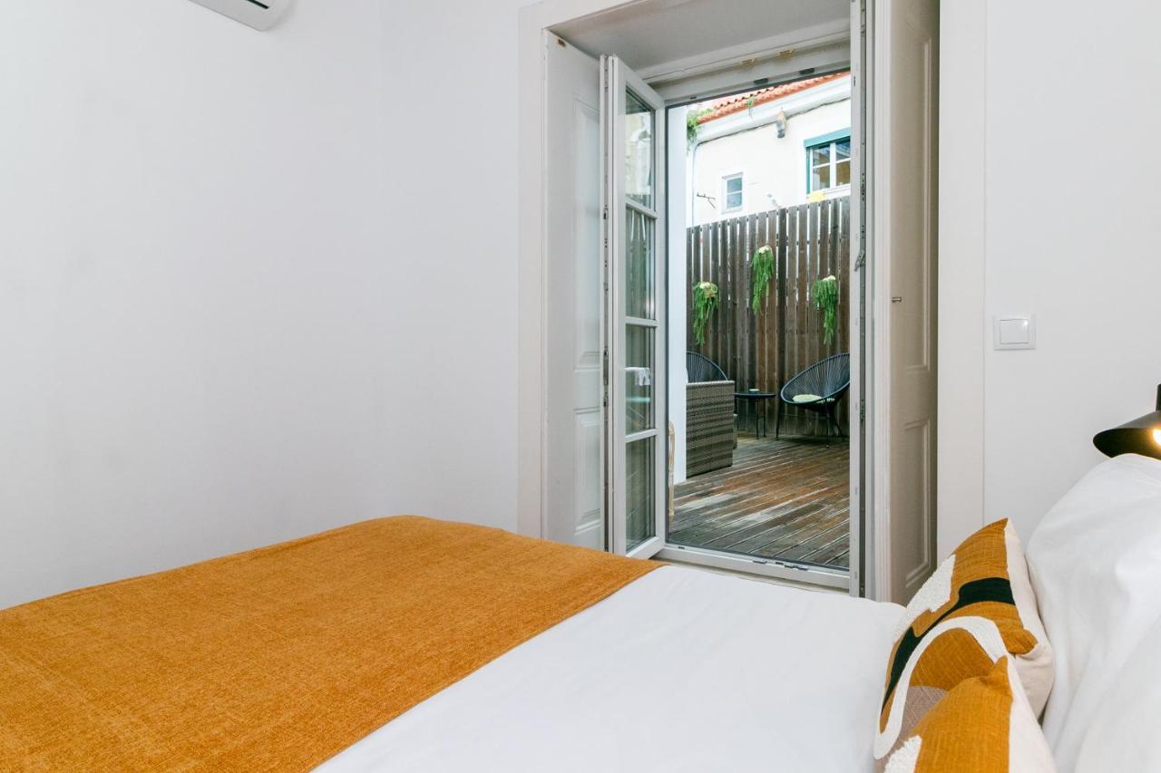 Gonzalos'S Guest Apartments - Alfama Terrace Lisbon Bagian luar foto